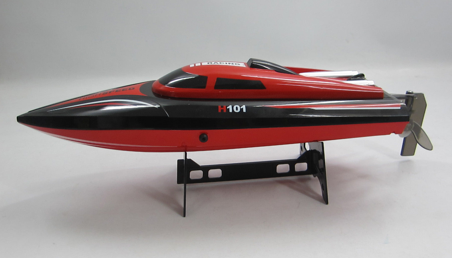 Skytech 18 Electric RC Boat High Speed Racing Boat Toy Watercooled 2