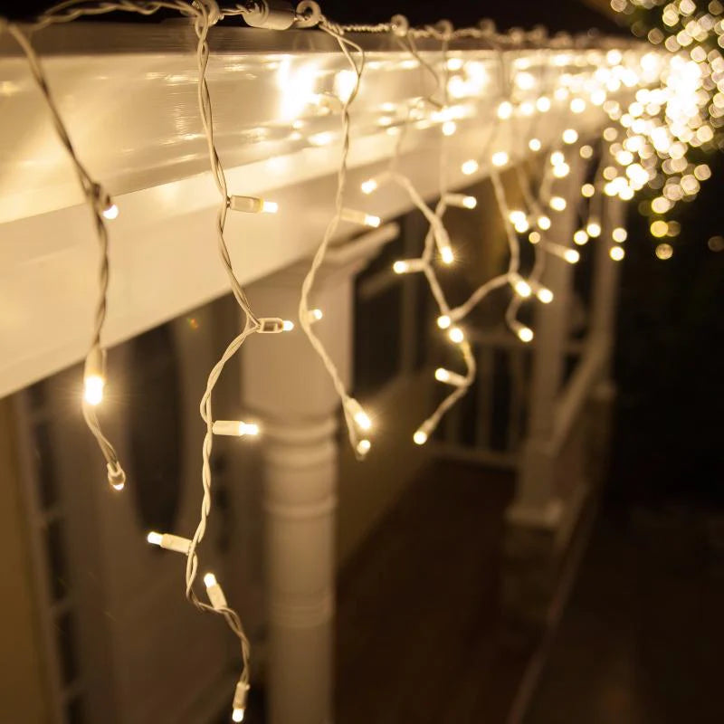 1200 LED Icicle Lights Animated 8 Functions 33m Long Wedding